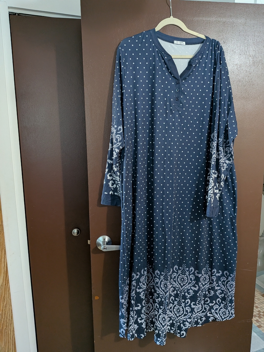 Long Sleeve Navy Dot & Border Print Maxi Dress (MooMoo)  Size 4XL